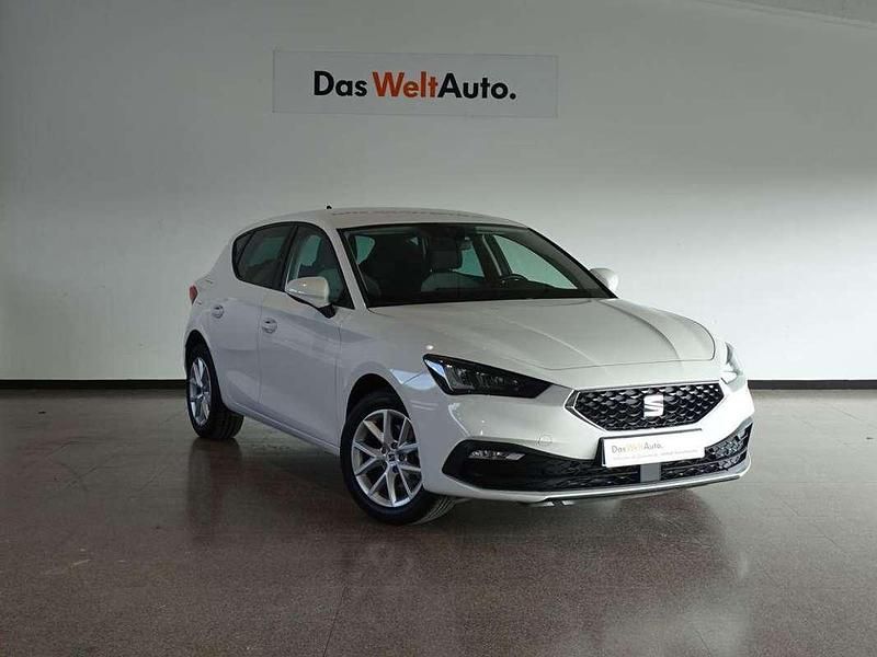 Blanco Usado 2024 Seat Leon Style Utilitario | 19.500 € (Buen precio) - Imagen 1/4