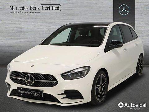 Blanco Usado 2024 Mercedes B180 Monovolumen | 33.725 € (Un poco caro) - Imagen 1/4