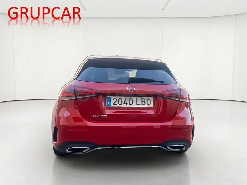 Usado Mercedes A200 163 CV (119 kW) 2019 Rojo Berlina