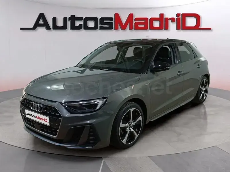 Usado Audi A1 Sportback 110 CV (80 kW) 2023 Gris / plata Utilitario