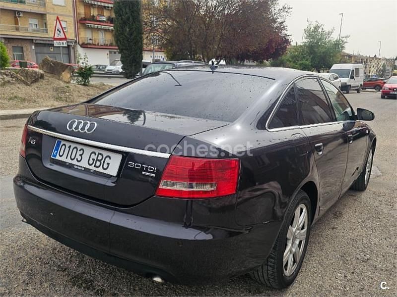 Usado Audi A6 233 CV (171 kW) 2008 Gris / plata Familiar