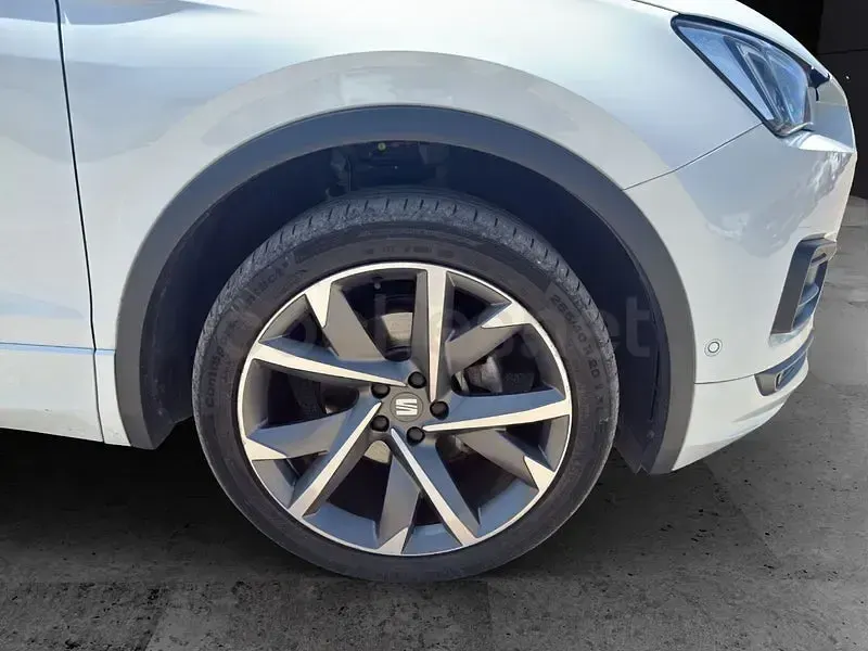 Usado Seat Tarraco FR 150 CV (110 kW) 2022 Blanco SUV