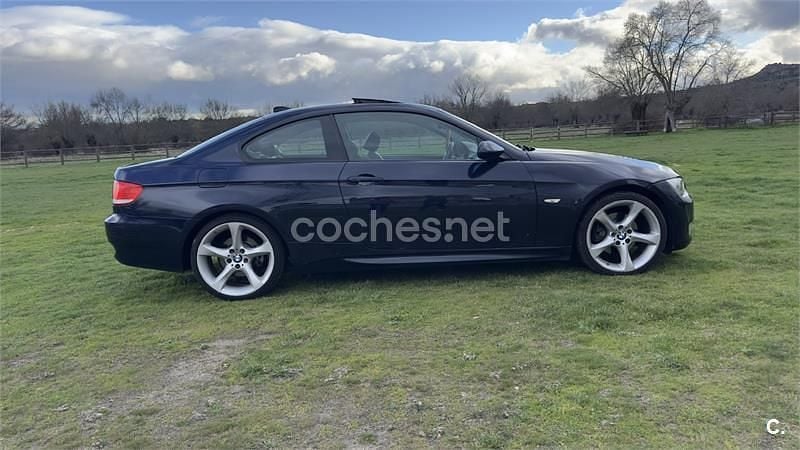 Usado BMW 320 177 CV (130 kW) 2009 Azul Coupe