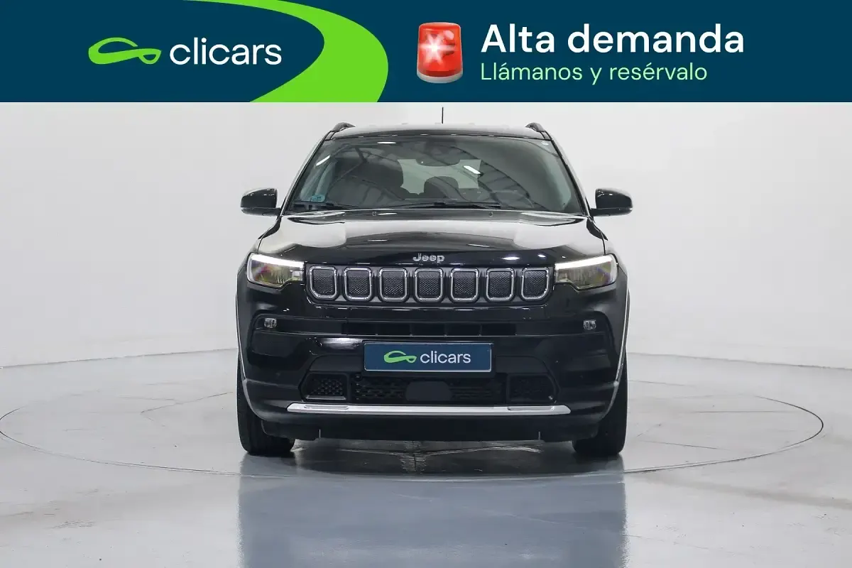 Usado Jeep Compass Limited 130 CV (95 kW) 2022 Negro SUV