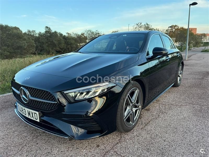 Negro Usado 2024 Mercedes A200 Berlina | 36.900 € (Caro) - Imagen 1/4