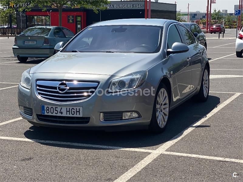 Amarillo Usado 2011 Opel Insignia Cosmo Berlina | 4500 € (Buen precio) - Imagen 1/4
