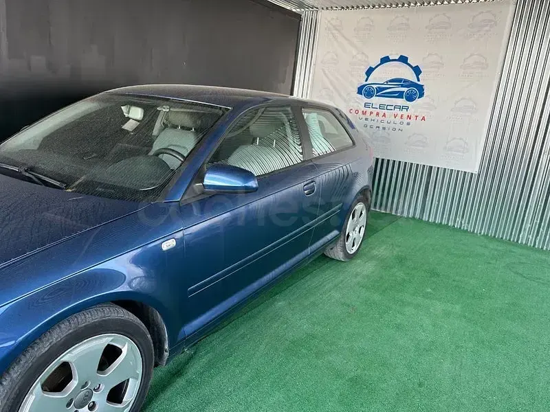 Usado Audi A3 Ambition 140 CV (102 kW) 2004 Azul Utilitario