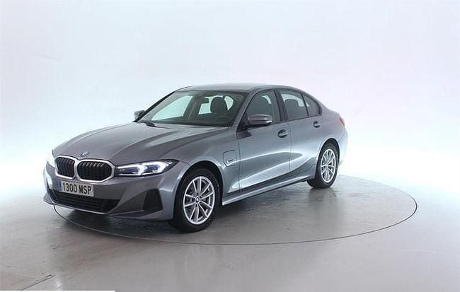 Gris Usado 2024 BMW 320e Berlina | 33.850 € (Buen precio) - Imagen 1/4