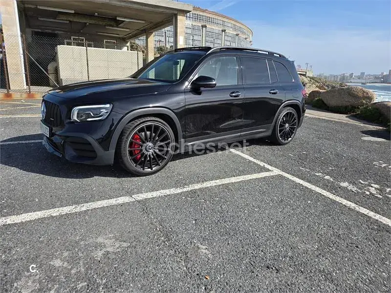 Usado Mercedes GLA35 AMG 306 CV (225 kW) 2022 Negro SUV