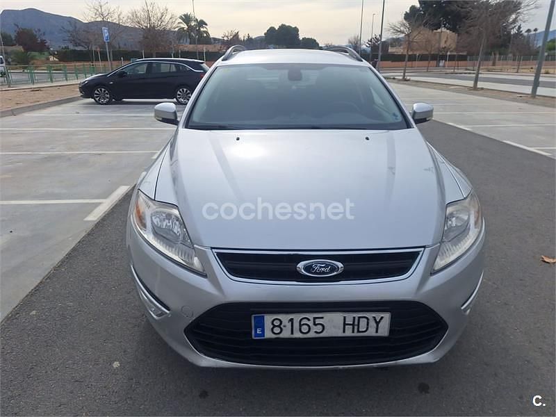 Gris / plata Usado 2011 Ford Mondeo Trend Familiar | 4500 € (Super precio) - Imagen 1/4