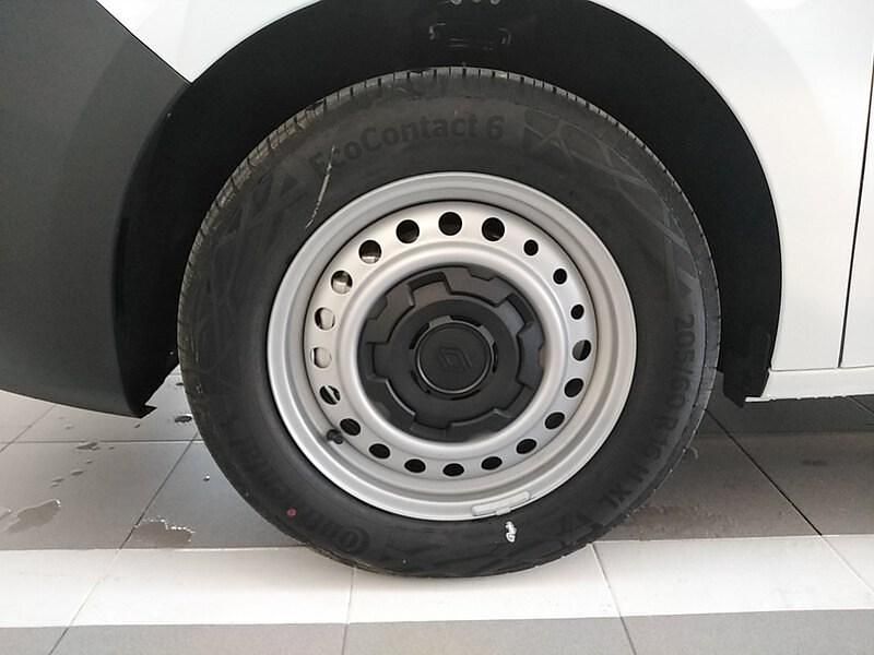 Usado Renault Kangoo 88 kW (120 CV) 2025 Blanco Monovolumen