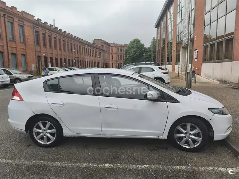 Usado Honda Insight Executive 102 CV (75 kW) 2010 Blanco Utilitario