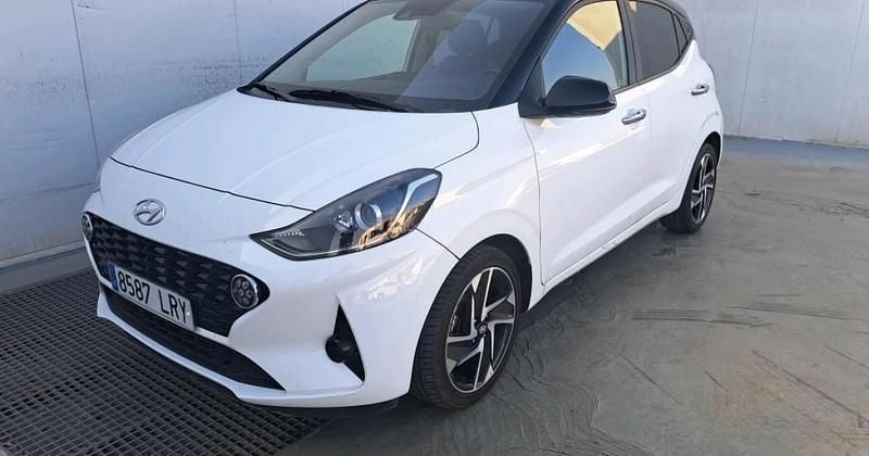 Usado 2021 Hyundai i10 Utilitario | 13.000 € (Precio justo) - Imagen 1/4