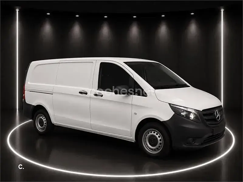 Usado Mercedes Vito Marco Polo 88 CV (64 kW) 2018 Blanco Van