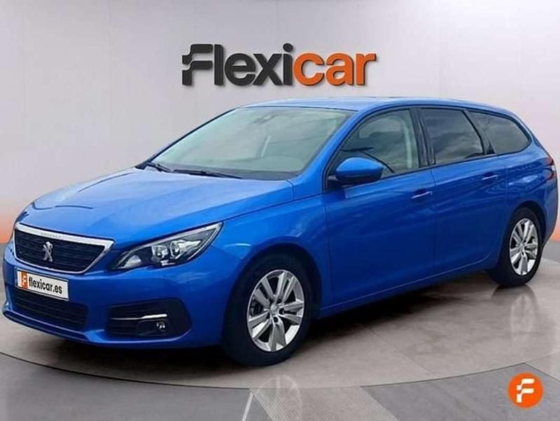 Usado Peugeot 308 SW Allure 131 CV (96 kW) 2020 Azul Familiar
