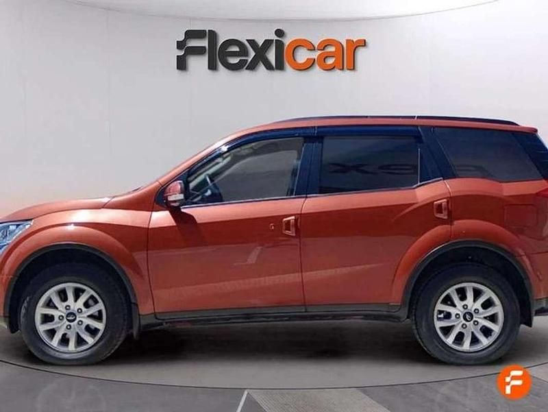 Usado Mahindra XUV500 140 CV (102 kW) 2018 Naranja SUV