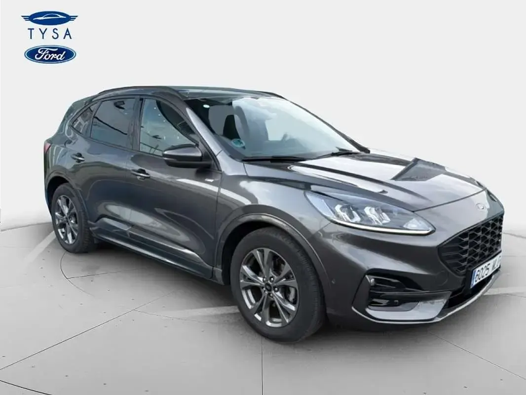 Usado Ford Kuga ST-Line 120 CV (88 kW) 2023 Gris SUV