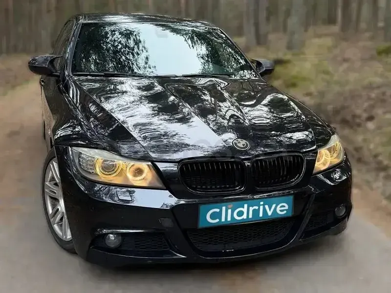 Usado BMW 320 184 CV (135 kW) 2011 Negro Berlina