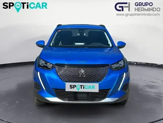Usado Peugeot 2008 Allure 130 CV (95 kW) 2021 Azul SUV