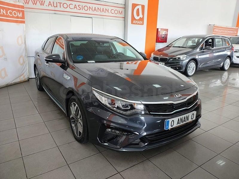 Usado Kia Optima Hybrid 205 CV (150 kW) 2018 Negro Berlina
