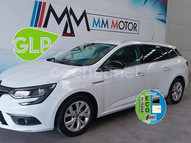 Blanco Usado 2019 Renault Mégane GrandTour Business Familiar | 10.000 € (Precio justo) - Imagen 1/4