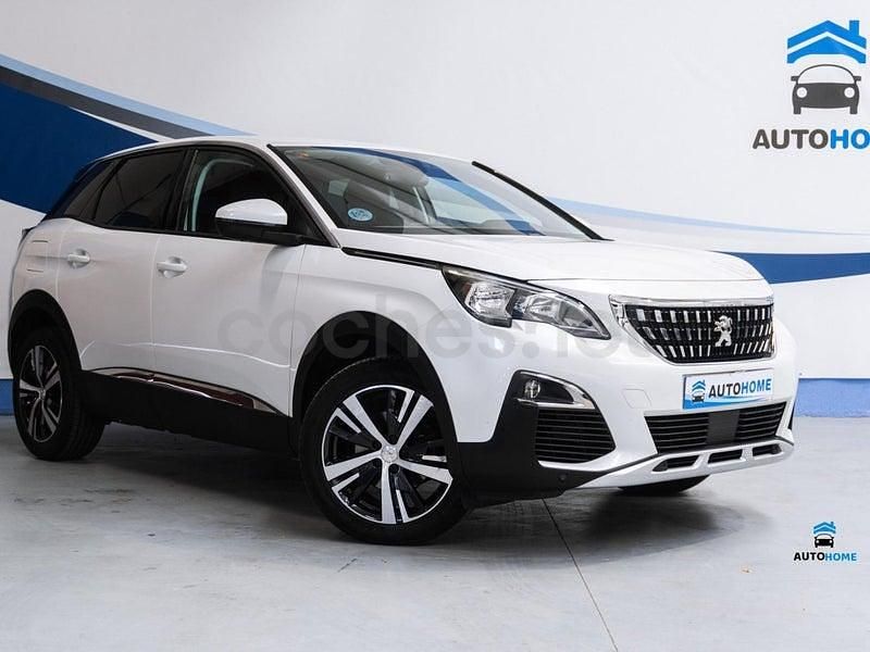 Usado Peugeot 3008 Allure 130 CV (95 kW) 2019 Blanco SUV