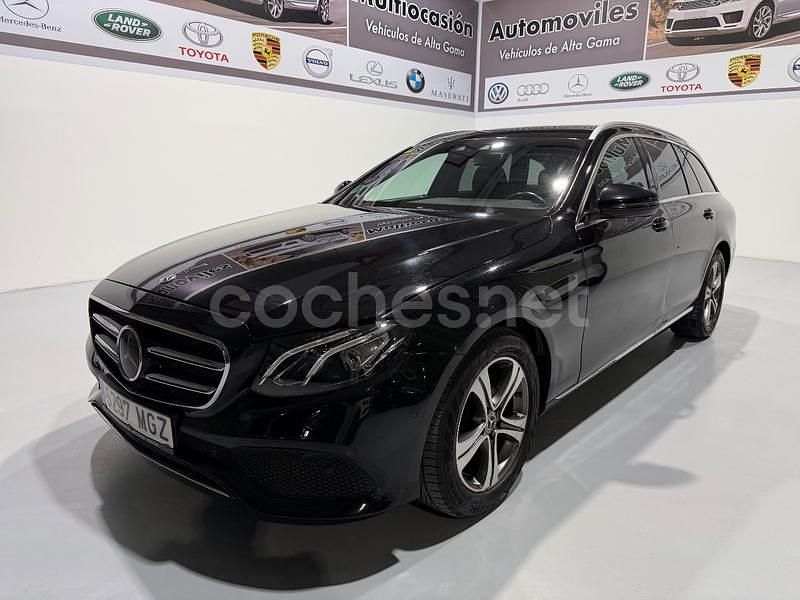 Usado Mercedes E220 194 CV (142 kW) 2019 Negro Familiar