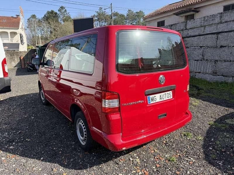 Usado VW T5 Trendline 140 CV (102 kW) 2014 Rojo Van