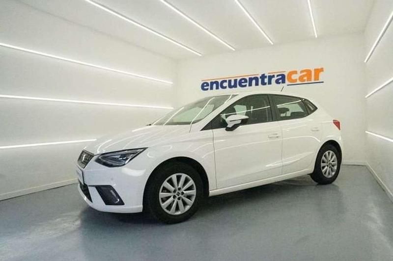 Usado Seat Ibiza Style 116 CV (85 kW) 2023 Blanco Utilitario