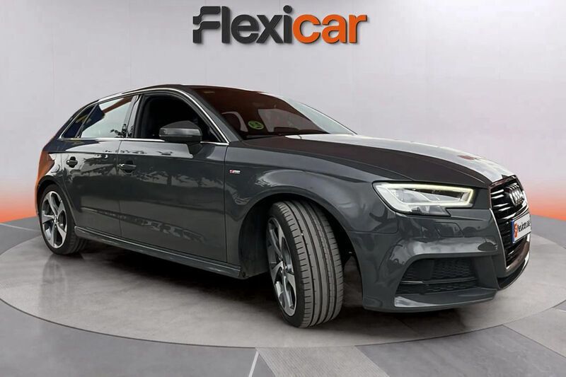 Gris Usado 2018 Audi A3 Sportback S-Line Berlina | 15.990 € (Precio justo) - Imagen 1/4