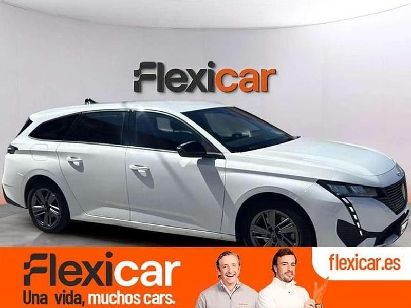 Usado Peugeot 308 SW Allure 131 CV (96 kW) 2022 Blanco Familiar