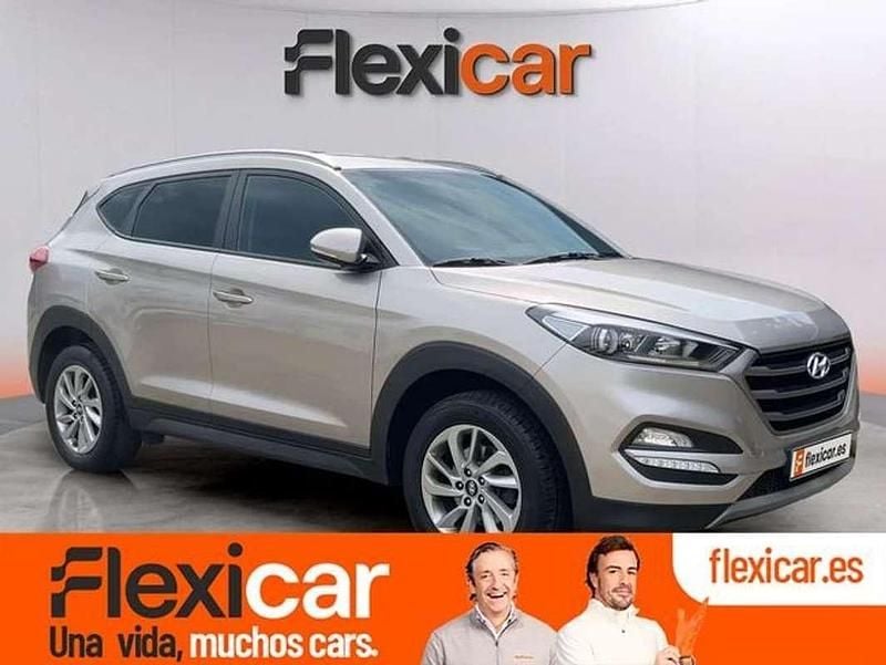 Usado Hyundai Tucson 132 CV (97 kW) 2018 Beige SUV