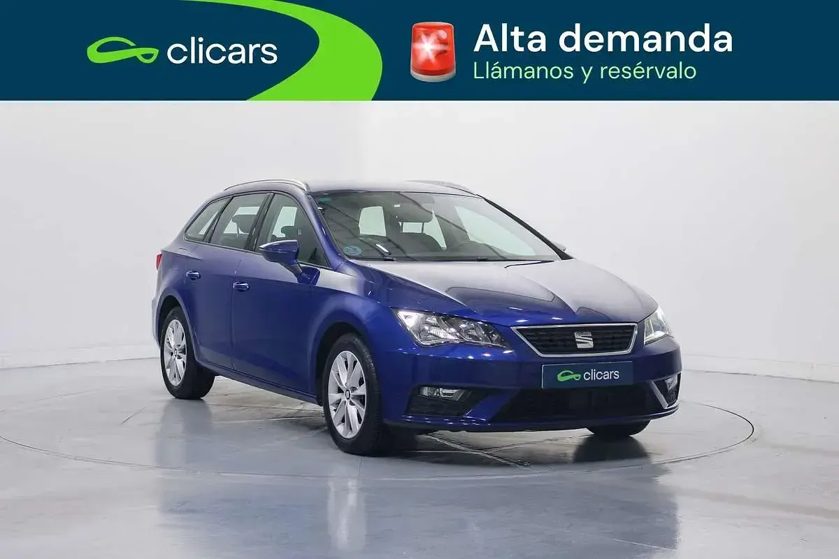 Usado Seat Leon ST Style 116 CV (85 kW) 2020 Azul Familiar