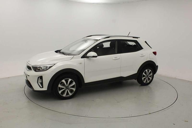 Usado Kia Stonic 101 CV (74 kW) 2023 SUV