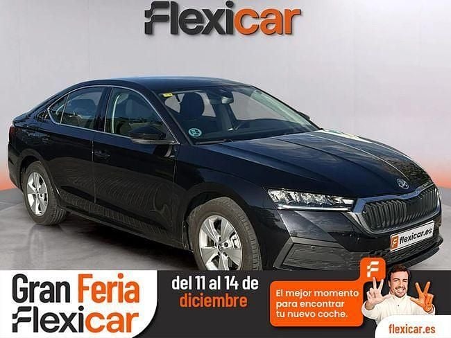 Negro Usado 2022 Skoda Octavia Ambition Berlina | 22.490 € (Precio justo) - Imagen 1/4