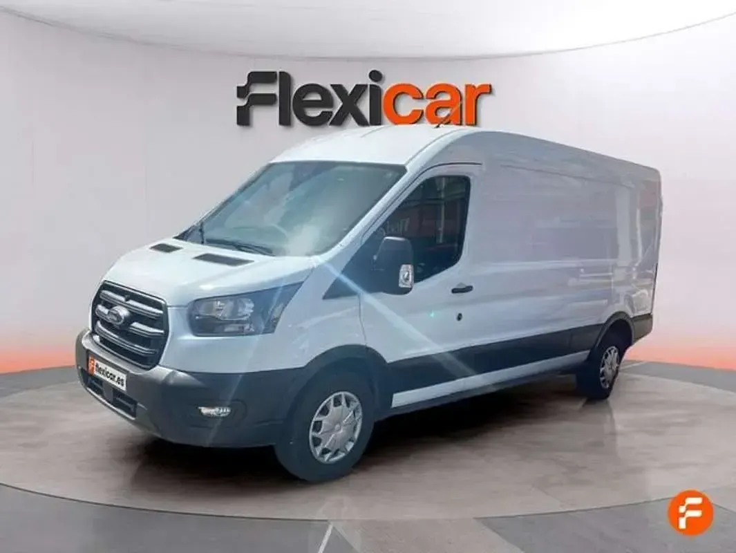 Usado Ford Transit 131 CV (96 kW) 2023 Blanco Van