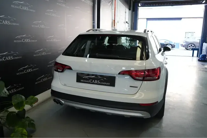 Usado Audi A4 Allroad 163 CV (119 kW) 2017 Blanco Familiar