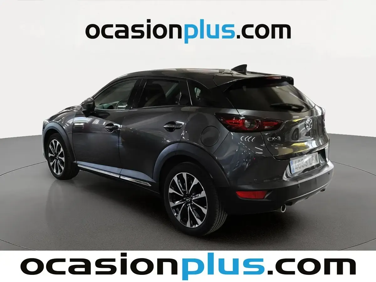 Usado Mazda CX-3 121 CV (88 kW) 2021 Gris SUV