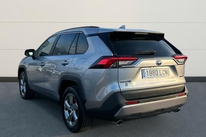 Usado Toyota RAV4 Hybrid Advance 220 CV (161 kW) 2019 Gris SUV