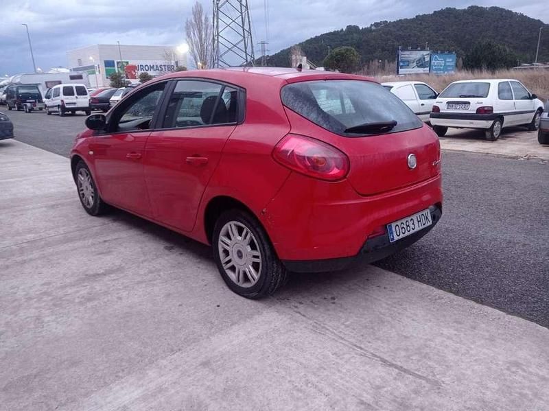 Usado Fiat Bravo Dynamic 105 CV (77 kW) 2011 Utilitario