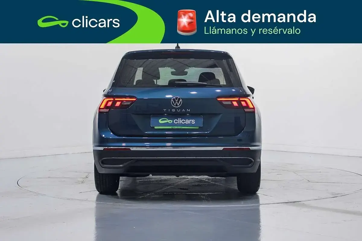 Usado VW Tiguan 131 CV (96 kW) 2022 Azul SUV