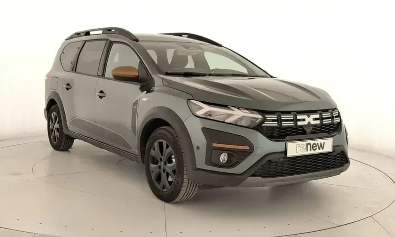 Usado Dacia Jogger Extreme 140 CV (102 kW) 2025 Verde Monovolumen