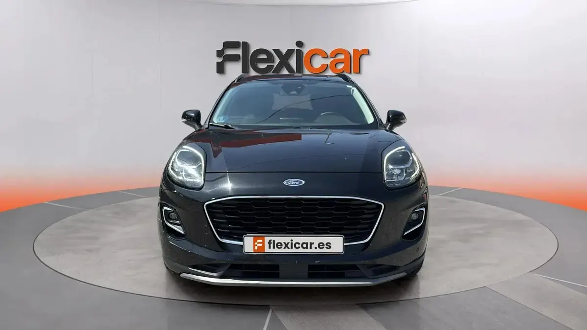 Usado Ford Puma Titanium 125 CV (91 kW) 2022 Negro SUV