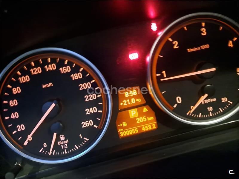 Usado BMW 520 163 CV (119 kW) 2008 Negro Berlina