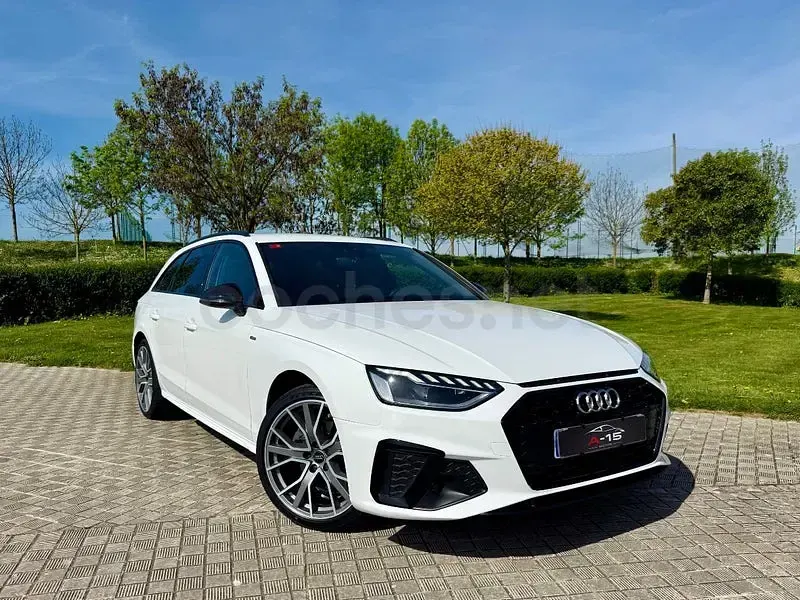 Usado Audi A4 Exclusive 163 CV (119 kW) 2021 Blanco Familiar