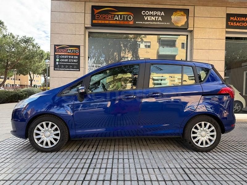 Usado Ford B-MAX Trend 100 CV (73 kW) 2017 Azul Monovolumen