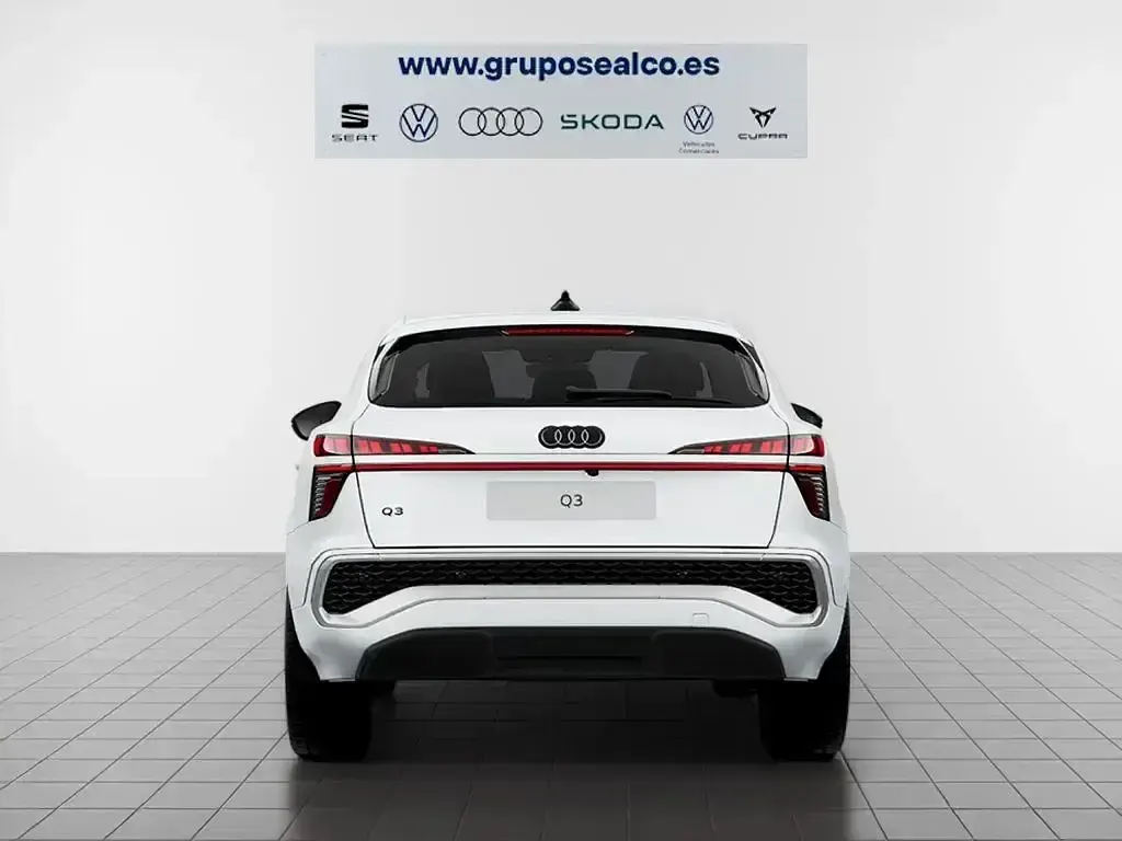 Nuevo Audi Q3 Sportback S-Line 272 CV (200 kW) 2026 Blanco SUV