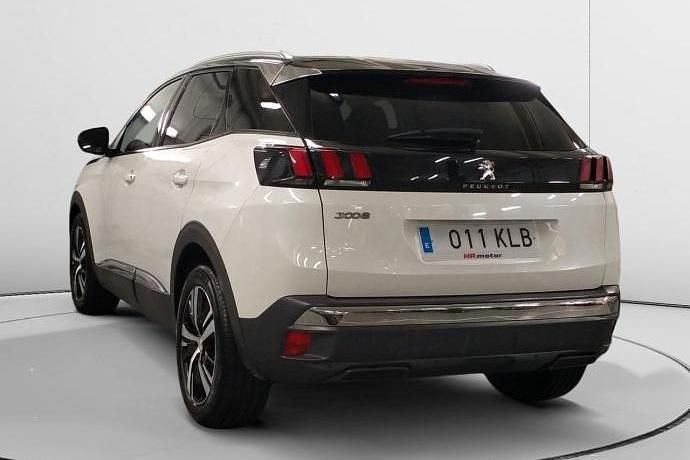 Usado Peugeot 3008 Allure 131 CV (96 kW) 2018