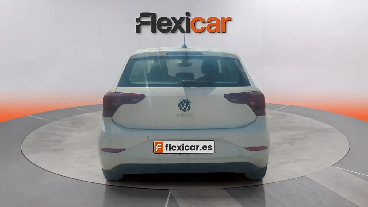 Usado VW Polo Life 95 CV (69 kW) 2023 Blanco Utilitario