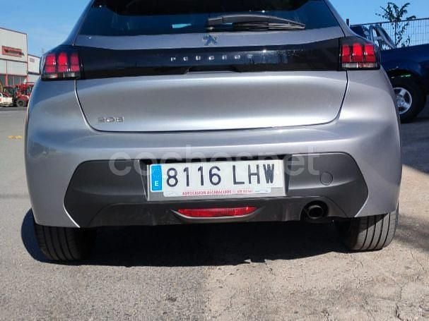 Usado Peugeot 208 Active 100 CV (73 kW) 2020 Gris / plata Utilitario